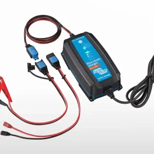 Blue Smart IP65s Charger 12/5(1) 230V CEE 7/17 Victron (12V / 5A) Certifié